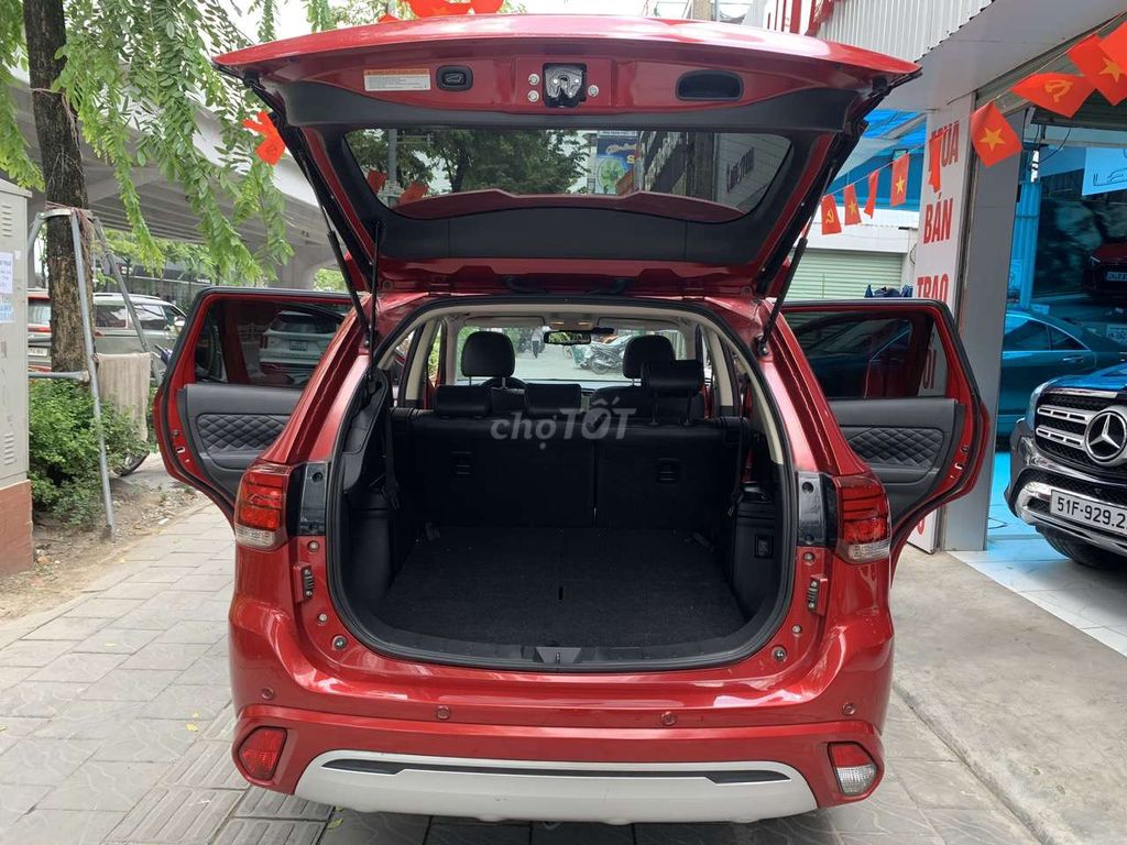 Outlander 2.0 Pre sx 2022 mẫu 2023 tuyệt đẹp. Mua bán Ô tô tại Quận Bắc Từ Liêm Hà Nội được đăng bởi Gia Quân hình 15