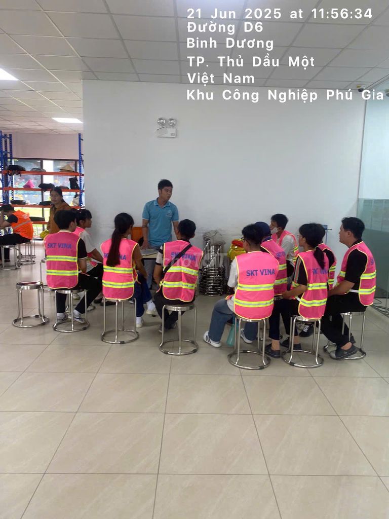 Bình Dương | Nhân Viên Kho Shopee Mega SOC. Việc làm tại Thị xã Bến Cát Bình Dương được đăng bởi Công ty TNHH SKT Vina hình 3