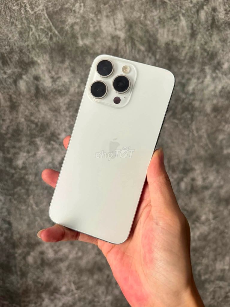 Apple iPhone 15 Pro Max 256GB Trắng Đẹp 98.5%. Mua bán Điện thoại tại Thành phố Thủ Dầu Một Bình Dương được đăng bởi Hội Đồ Điện Tử hình 1