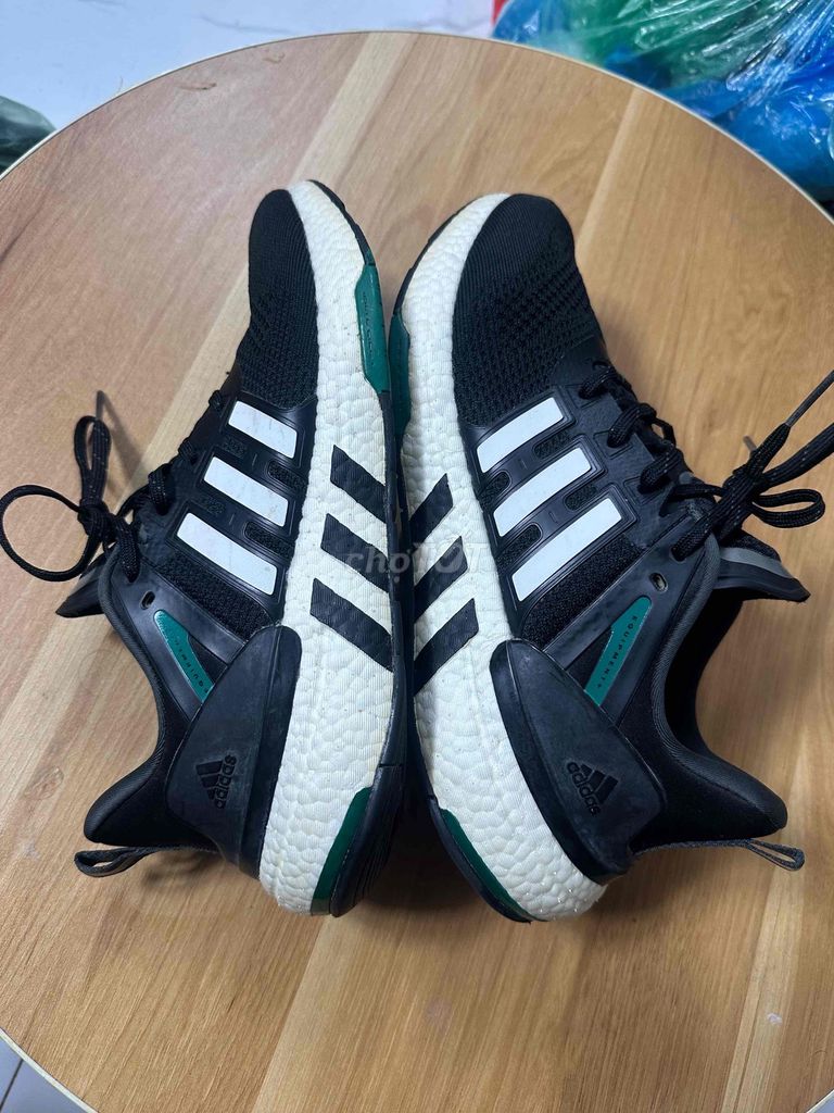 adidas chính hãng size42. Mua bán Giày dép tại Quận Nam Từ Liêm Hà Nội được đăng bởi NguyenHuy hình 1