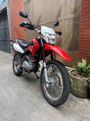 Honda XR 150 xe rất rất êm. Mua bán Xe máy tại Quận 4 Tp Hồ Chí Minh được đăng bởi Tan