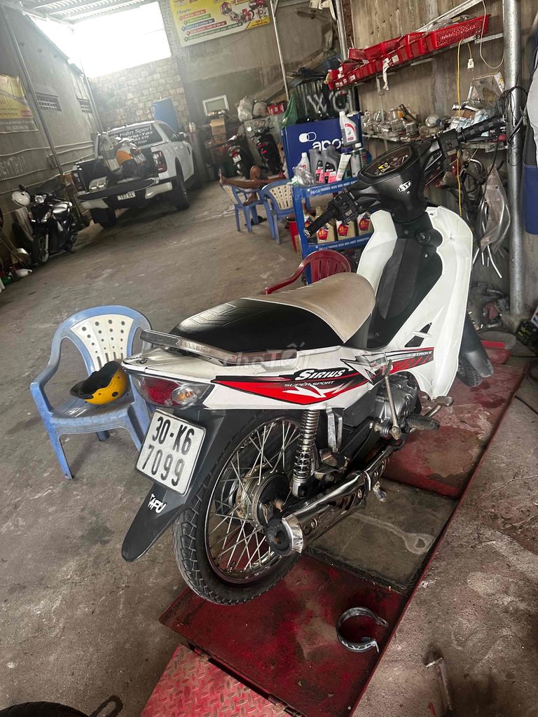 Sirus 2009 máy móc ngon mọi chức năng hoạt động ok. Mua bán Xe máy tại Thành phố Quảng Ngãi Quảng Ngãi được đăng bởi Hien hình 3