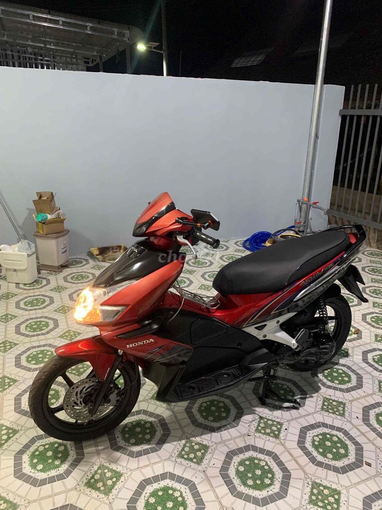 AB 110 xăng cơ, sản xuất 2008, đăng ký 2010. Mua bán Xe máy tại Thành phố Long Khánh Đồng Nai được đăng bởi Bi hình 2