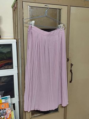 Váy 2nd size M L. Mua bán Quần áo tại Quận 6 Tp Hồ Chí Minh được đăng bởi Ngô Thị Huyền Trâm