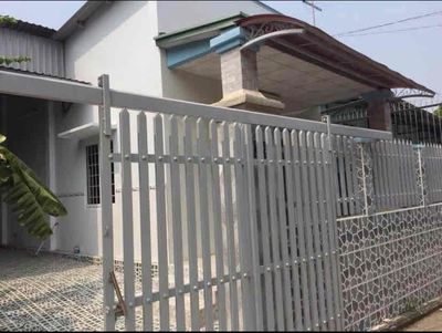 Nhà nguyên căn chánh mỹ. 6tr 3pn. Cho thuê nhà ở tại Thành phố Thủ Dầu Một Bình Dương được đăng bởi Lê Hồng Sơn