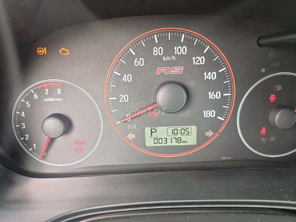 2021 RS - 3200 km. Mua bán Ô tô tại Thành phố Thủ Dầu Một Bình Dương được đăng bởi Thống hình 6