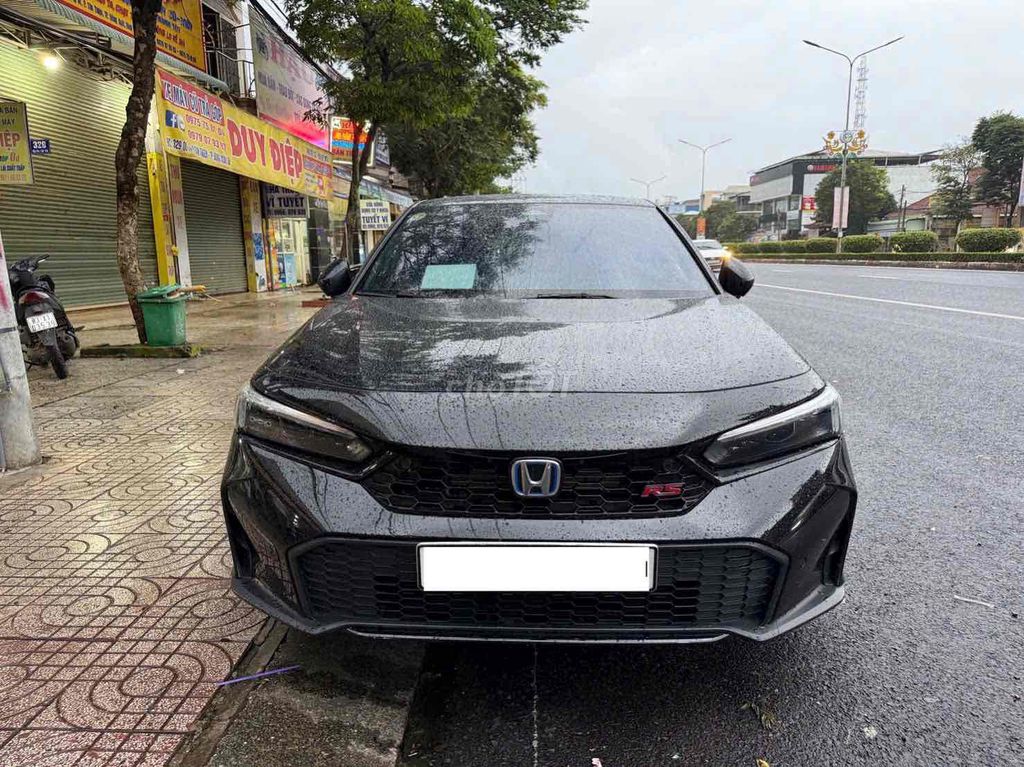 Honda Civic HEV RS 2025 7000km Черный