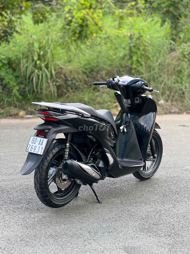 Shvn 160Cbs Đen Sporty Cuối 2023 Uỷ Quyền Có Góp🎉🎉. Mua bán Xe máy tại Thành phố Biên Hòa Đồng Nai được đăng bởi Xe Máy Phát Đồng hình 3