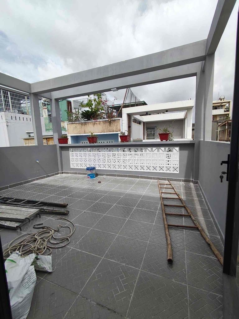 Bán nhà 3 lâu mới xây 4pn hẻm chợ nhi thiên p5 Q8 cũ - ảnh 4