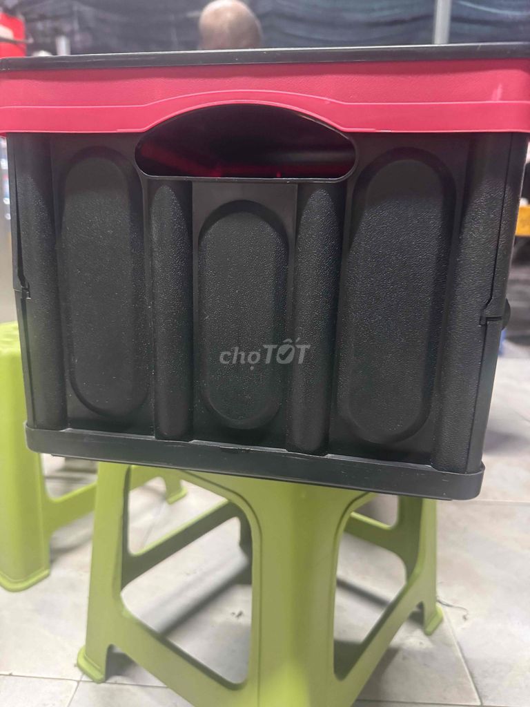 Hộp nhựa gấp gọn Đen, Đỏ mới. Mua bán Nội thất, đồ gia dụng khác tại Quận Tây Hồ Hà Nội được đăng bởi Anh Khải hình 1