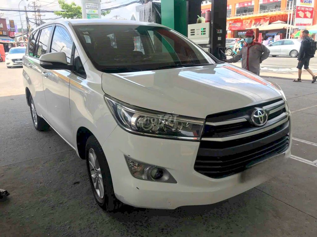 Toyota Innova 2017 2.0G sơn zin cả xe full ls hãng