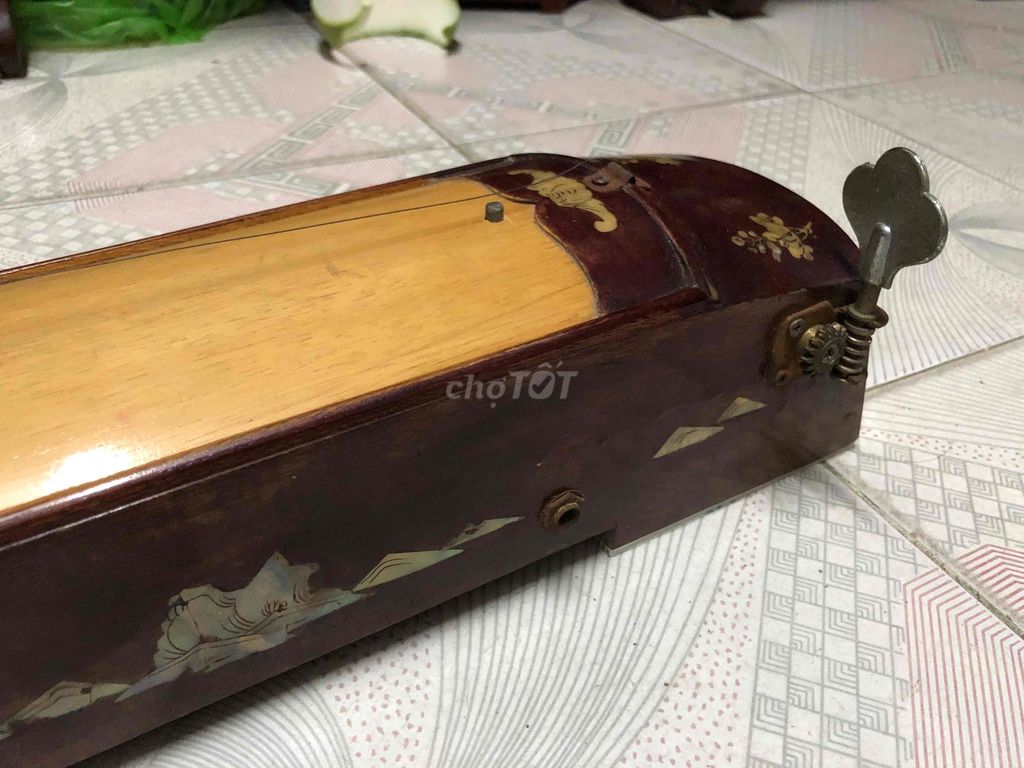 Đàn bầu Gỗ Nâu, vàng. Mua bán Nhạc cụ tại Quận Lê Chân Hải Phòng được đăng bởi Tân Hiệp hình 1