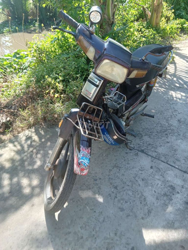 Bán dùm xe này máy im bình đề đầy đủ. Mua bán Xe máy tại Thị xã Long Mỹ Hậu Giang được đăng bởi Tường VY Nguyễn hình 3