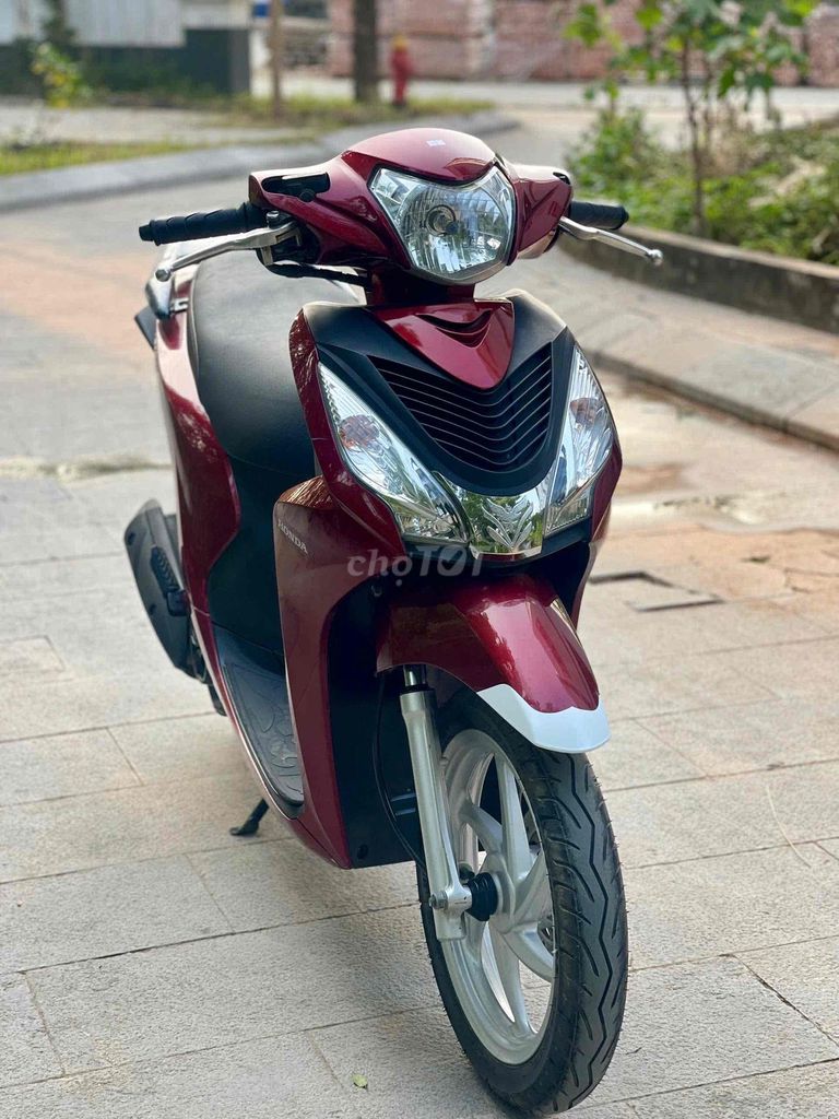 Honda Vision 2018 Đỏ Biển 29. Mua bán Xe máy tại Quận Nam Từ Liêm Hà Nội được đăng bởi Xe Máy Đức Dũng hình 1