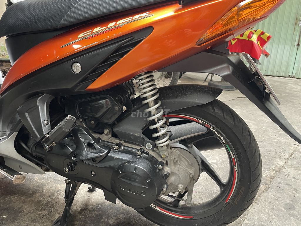 Xe nhà đang sử dụng bình thường. Mua bán Xe máy tại Quận 3 Tp Hồ Chí Minh được đăng bởi Nguyễn Khánh Duy hình 7