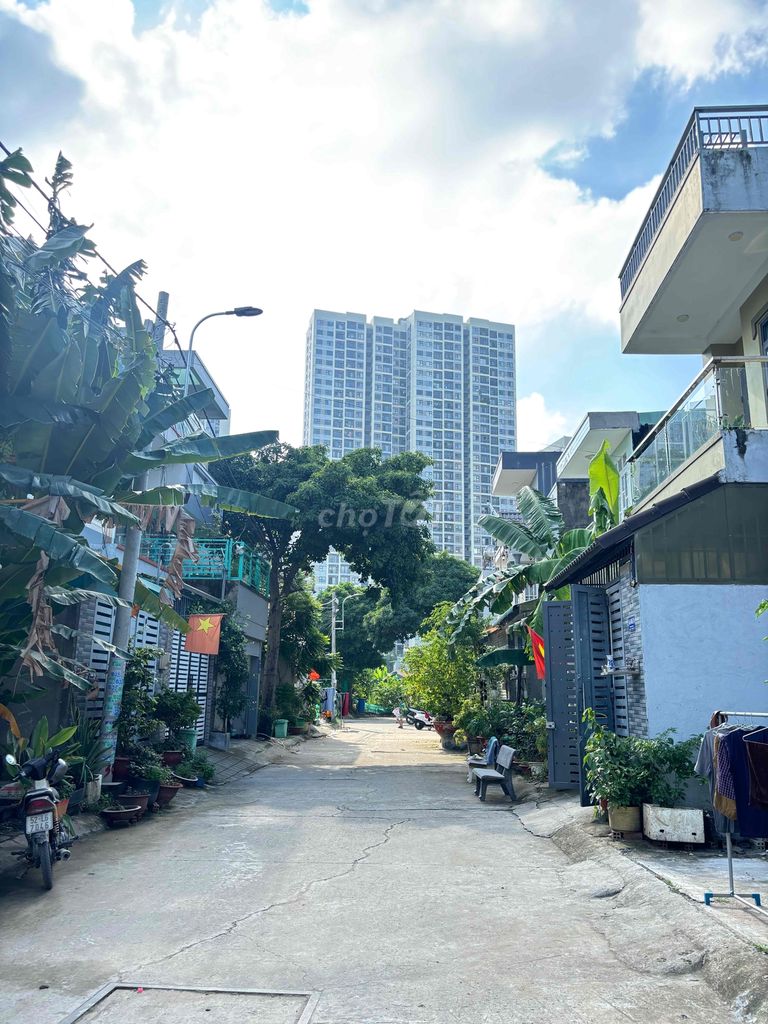 BÁN LÔ ĐẤT FULL THỔ ĐƯỜNG TO, KHU DÂN TRÍ ĐỐI DIỆN CỔNG CHÀO VINHOMES. Mua bán Đất tại Thành phố Thủ Đức Tp Hồ Chí Minh được đăng bởi Phương Linh hình 2