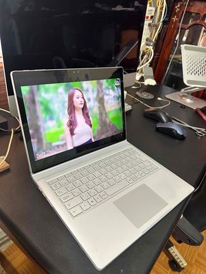 Siêu phẩm laptop hiệu năng cho công việc