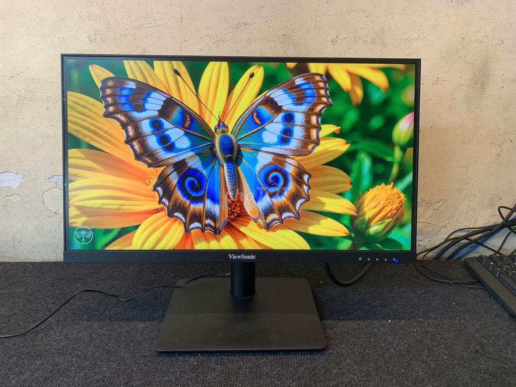 Màn hình ViewSonic 22 inch Full HD màn đẹp. Mua bán Phụ kiện (Màn hình, Chuột...) tại Quận Phú Nhuận Tp Hồ Chí Minh được đăng bởi tiến tài 770 nguyễn kiệm p4 quận phú nhuận hình 1