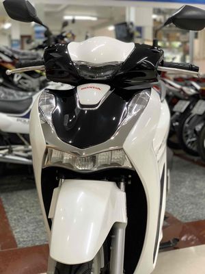 Sh160 ABS mẫu 2024 odo lướt 1 chủ biển SàiGòn.. Mua bán Xe máy tại Quận Phú Nhuận Tp Hồ Chí Minh được đăng bởi Cungsport hình 1