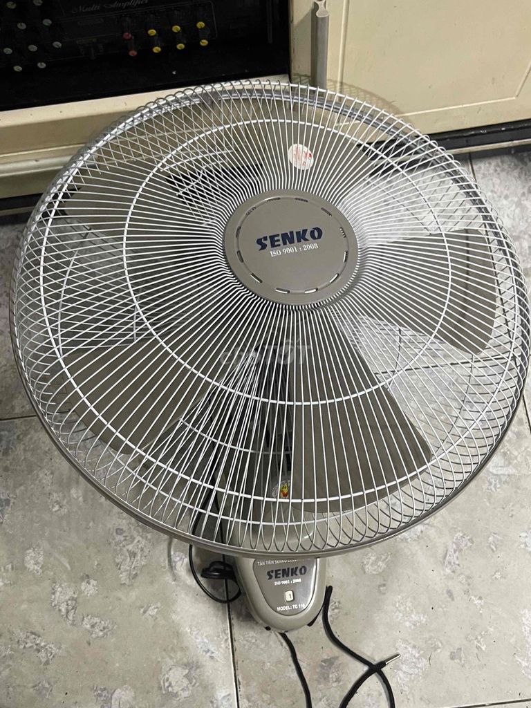 Quạt treo SENKO Xám 65w. Mua bán Quạt tại Quận 6 Tp Hồ Chí Minh được đăng bởi tieuvy  hình 1