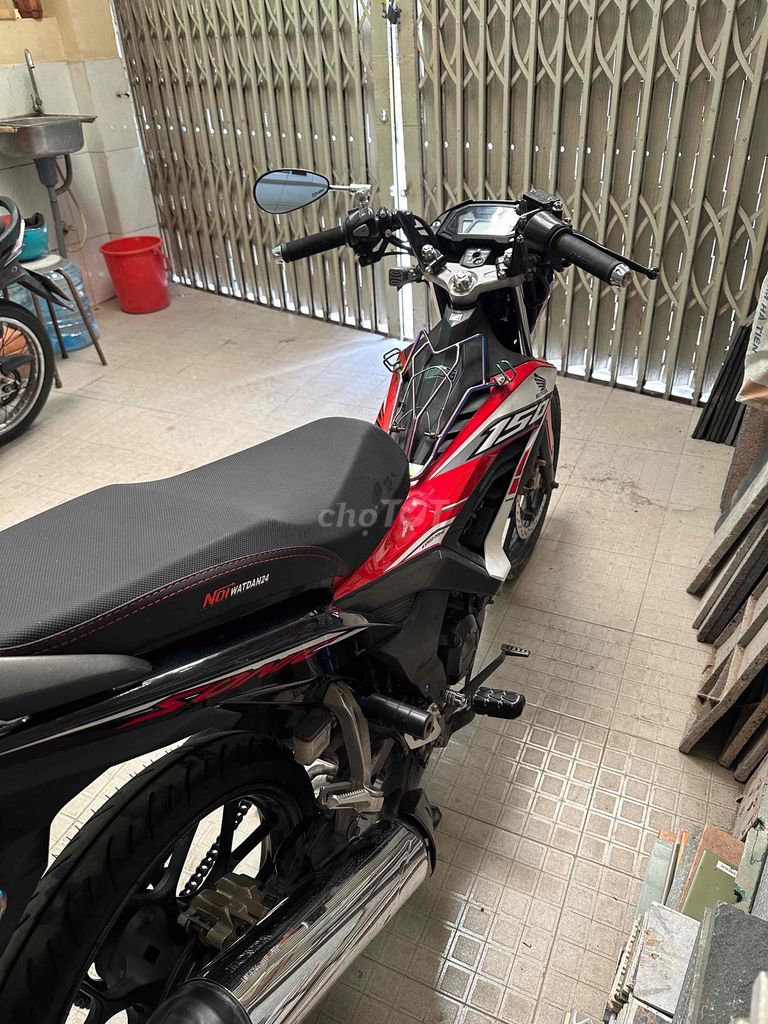 cần bán lại chiến mã của tui cho ae đam mê ạ !. Mua bán Xe máy tại Quận Bình Tân Tp Hồ Chí Minh được đăng bởi Khánh Đông hình 5