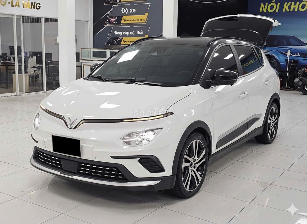 Vinfast VF E34 2022 Trắng. Mua bán Ô tô tại Thành phố Thủ Đức Tp Hồ Chí Minh được đăng bởi SÀN Ô TÔ VIỆT NAM SÀI GÒN hình 2
