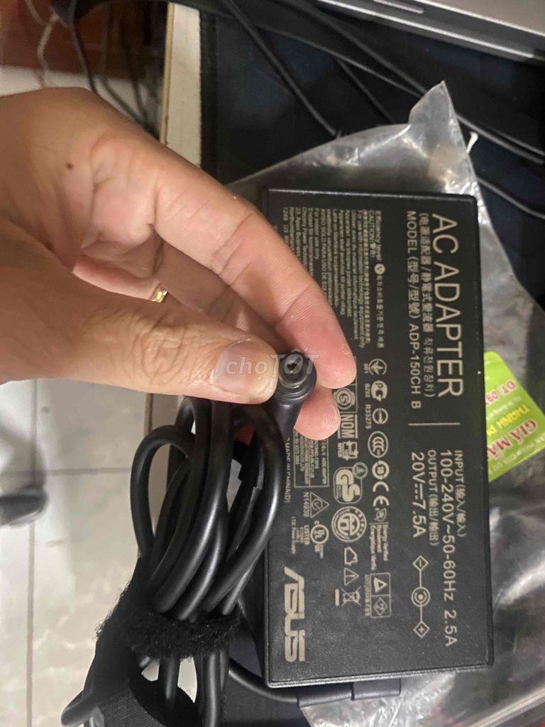 adapter asus gaming 20v 7a sài tốt