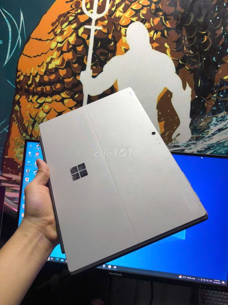 Surface Pro 5  – Hàng Like New, Nhật, Zin 100%