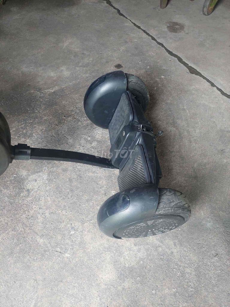 xe cân bằng .bánh hơi. Mua bán Xe điện tại Quận Bình Tân Tp Hồ Chí Minh được đăng bởi đức kien hình 3