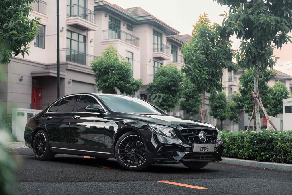 LONG ANH AUTO về Mercedes E200 Sport 2019. Mua bán Ô tô tại Quận 7 Tp Hồ Chí Minh được đăng bởi LongAnh AuTo  hình 3