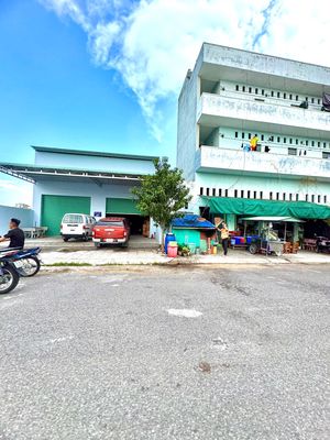 BÁN GẤP 260M2 ĐẤT KINH DOANH CẠNH KCN ĐƯỜNG VÀO 30M, SỔ HỒNG TỪNG NỀN. Mua bán đất tại Huyện Đức Hòa Long An được đăng bởi Mai Trâm