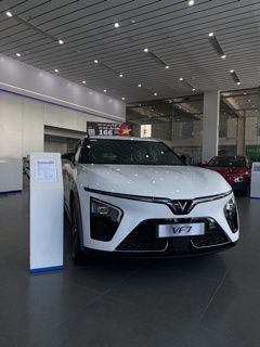 VinFast VF7 2025 S. Mua bán Ô tô tại Quận Hải Châu Đà Nẵng được đăng bởi Hoang Tan