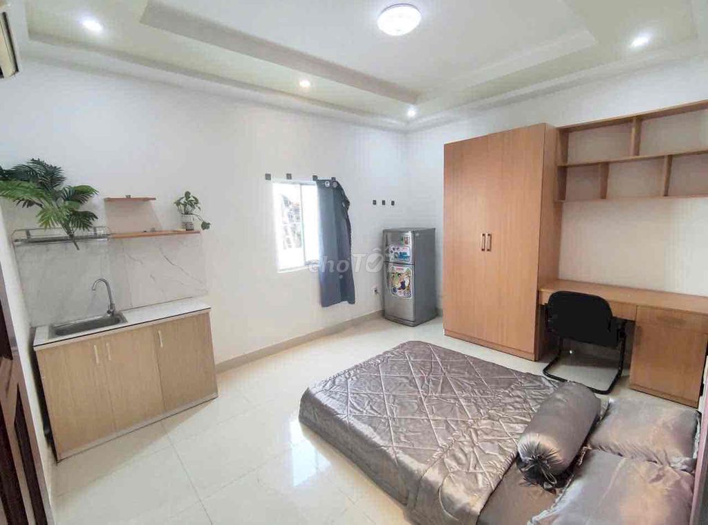 Căn Hộ 27m2 Full Nội Thất - Gần CV Hoàng Văn Thụ, Tân Bình