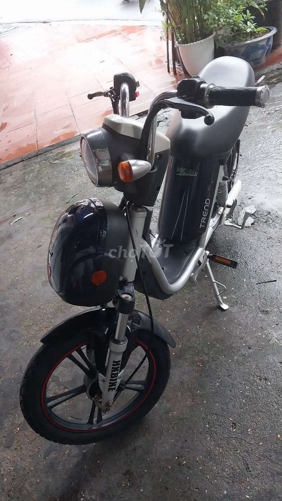 Đang cần bán con xe điện hkbike.Xe còn mới đẹp.. Mua bán Xe điện tại Quận Lê Chân Hải Phòng được đăng bởi xuan dan hình 2