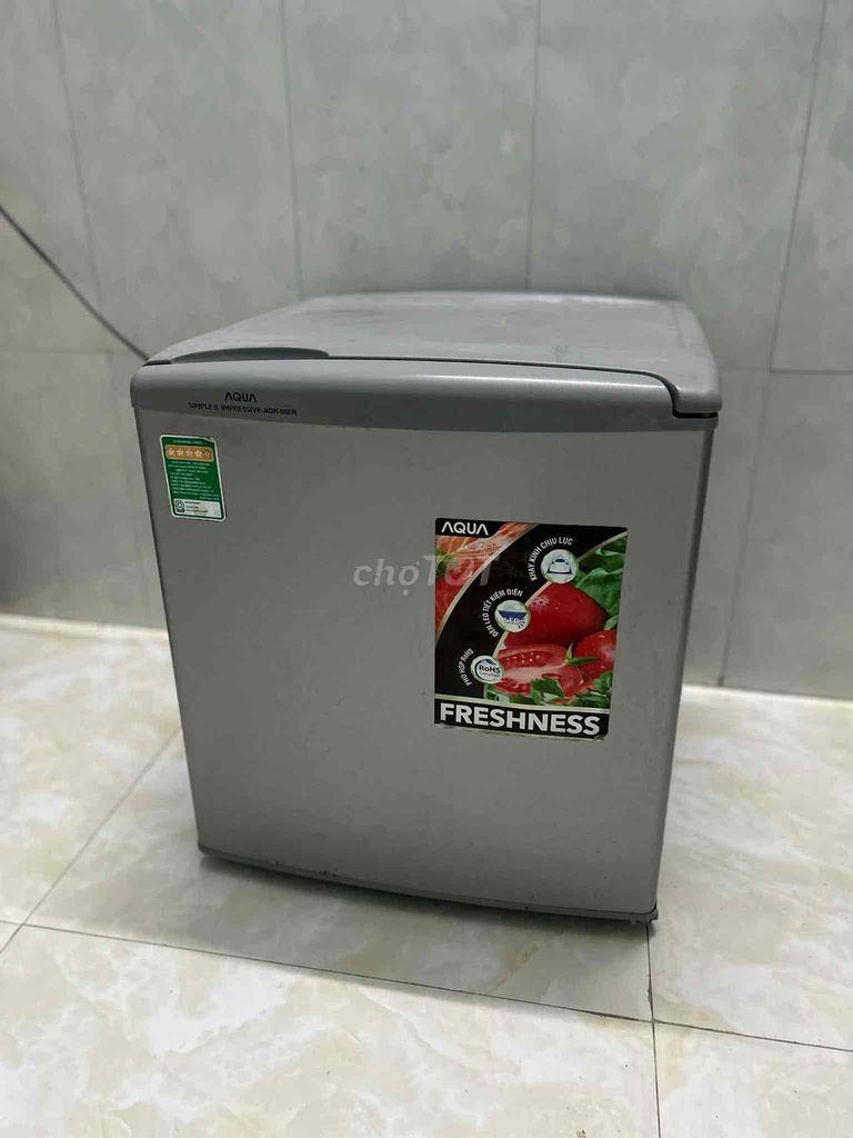 Tủ lạnh Aqua AQR-55ER 53L Xám. Mua bán Tủ lạnh tại Quận 8 Tp Hồ Chí Minh được đăng bởi Bi hình 1