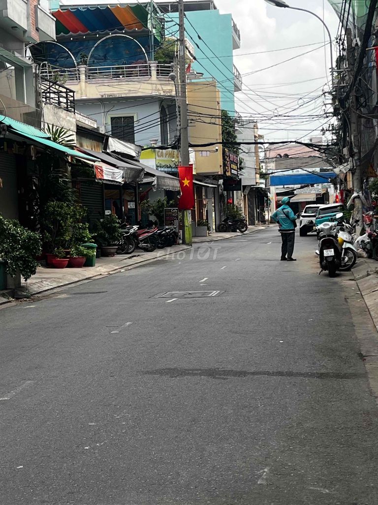 Аренда · 1 комн. · 158 м² · Quận Bình Tân, ул. Đường Phan Anh
