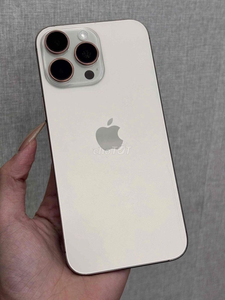 iPhone 16 Pro Max 256GB Vàng Pin 89 Qte Mỹ 8282929. Mua bán Điện thoại tại Quận Ninh Kiều Cần Thơ được đăng bởi Quý Mobile Cần thơ hình 1