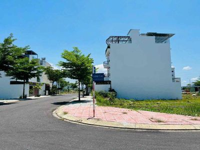 Bán Đất Tái Định Cư Ngay VSIP3, BD. SHR 80m2 (Giá 890tr. Mua bán đất tại Thị xã Tân Uyên Bình Dương được đăng bởi Tài Võ Tấn