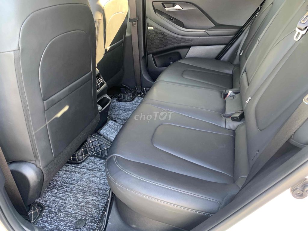 Hyundai Creta 2023 1.5 Tiêu chuẩn  - 16000 km. Mua bán Ô tô tại Thành phố Tam Kỳ Quảng Nam được đăng bởi Đại hình 5