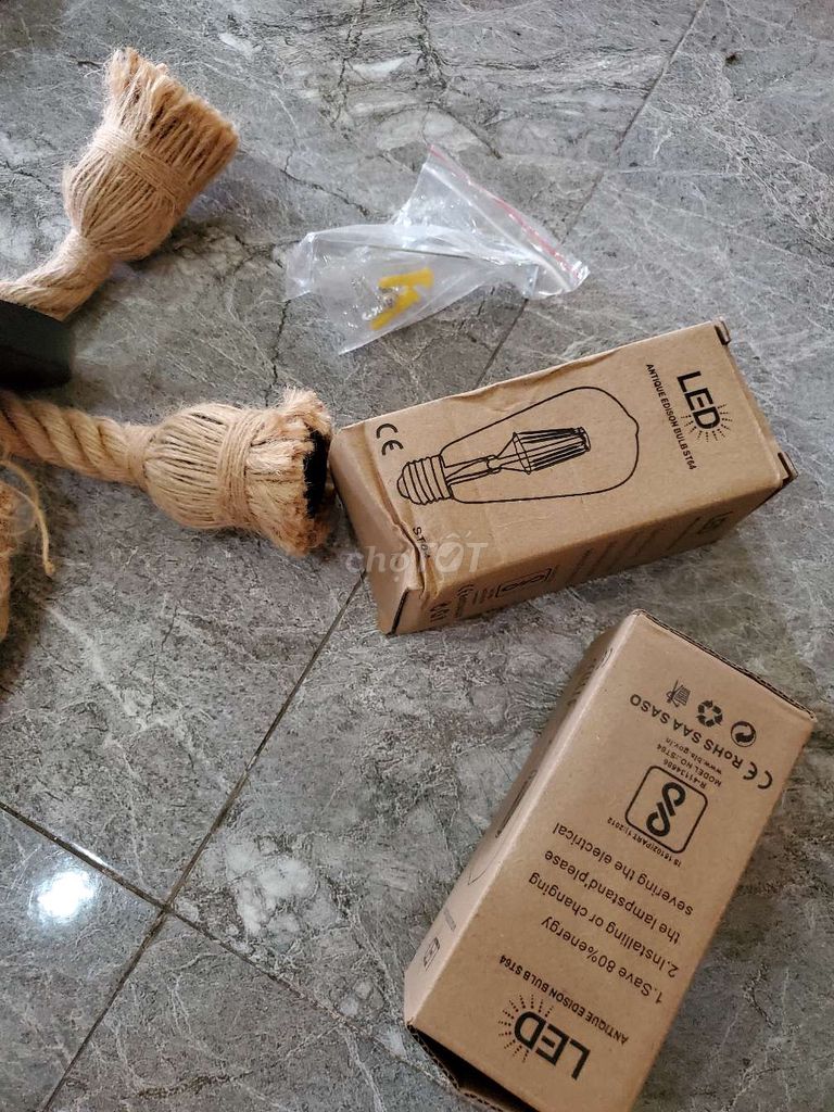 Bộ đèn thả dây thừng 2 đui sẵn hai đèn led vàng