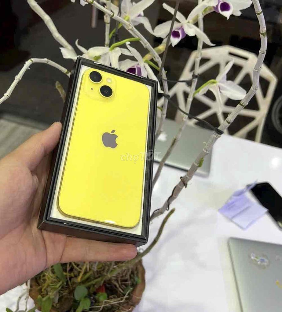 Apple iPhone 14 Plus 512GB Vàng. Mua bán Điện thoại tại Quận 3 Tp Hồ Chí Minh được đăng bởi Nam Á Mobile hình 1