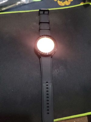 Đồng Hồ Samsung Galaxy Watch 4 Classic 46mm hư màn. Mua bán Thiết bị đeo thông minh tại Huyện Củ Chi Tp Hồ Chí Minh được đăng bởi Nguyễn Phạm Minh Quang