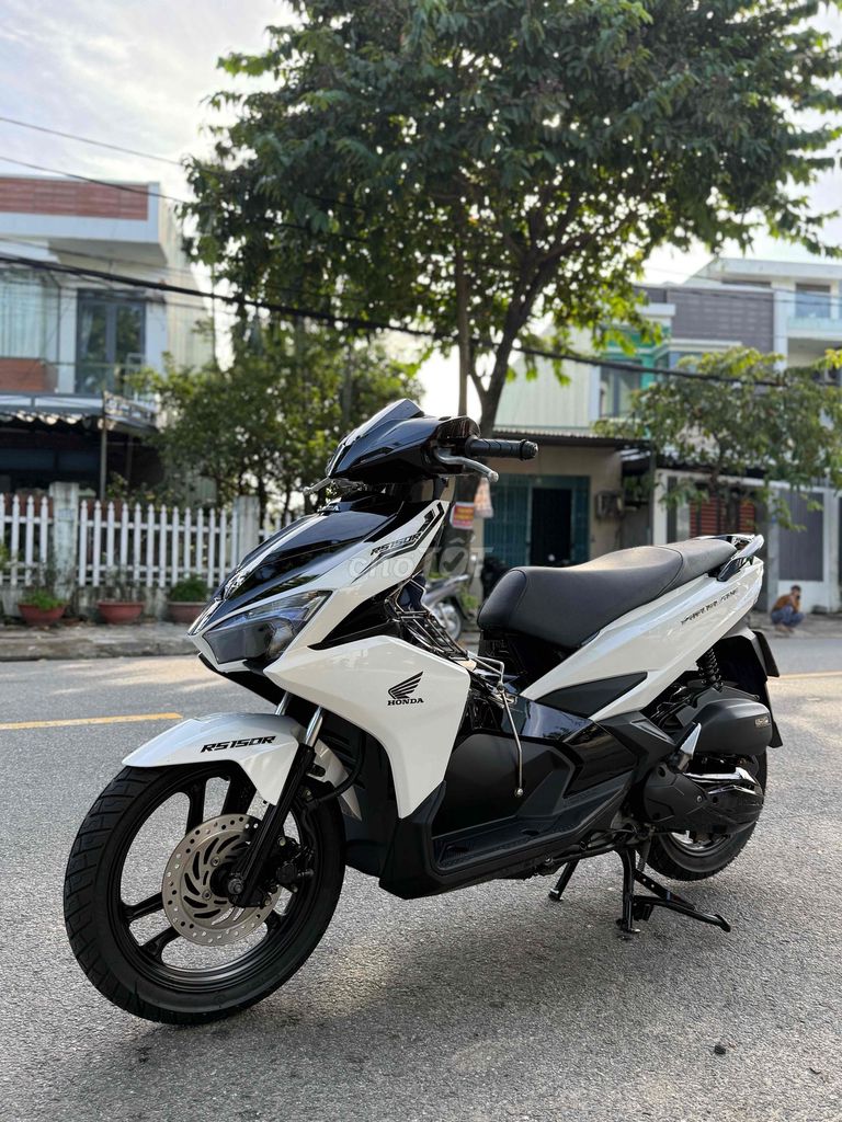 Air Blade 2017 B.số 92 Góp trả trước 5tr dắt xe. Mua bán Xe máy tại Quận Liên Chiểu Đà Nẵng được đăng bởi Hòa Xe Máy Cũ hình 2