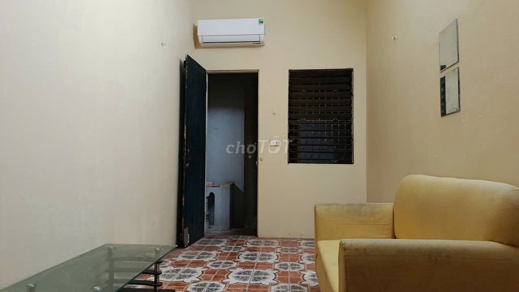 Phòng trọ 14m2 tại số 10 ngõ 103 Pháo Đài Láng - Đống Đa