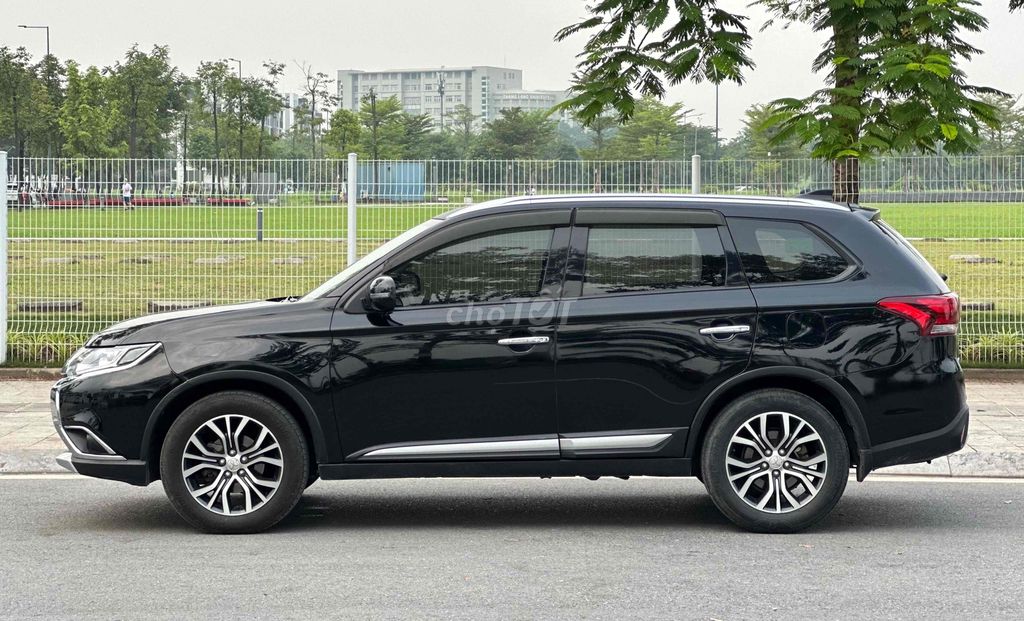 Mitsubishi Outlander 2019 2.0 CVT -. Mua bán Ô tô tại Quận Cầu Giấy Hà Nội được đăng bởi Đức Lợi Auto hình 10