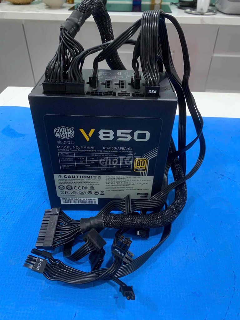 Nguồn Cooler Master V850 80plus.