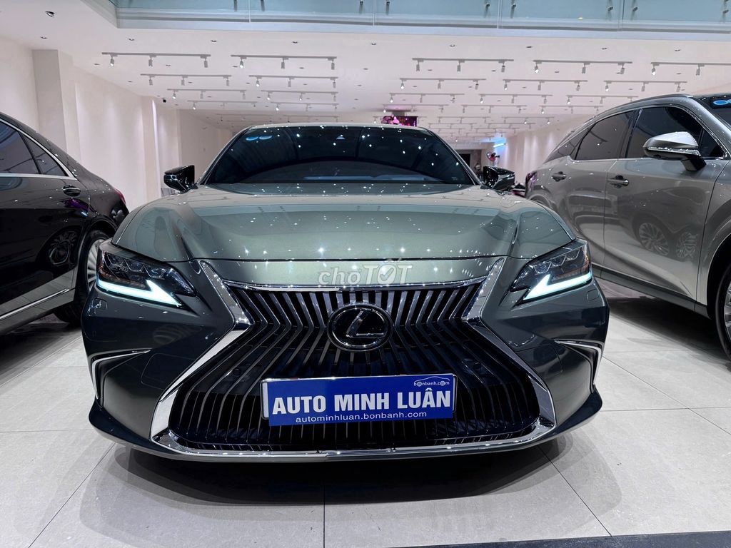 Lexus ES 2021 250 - 29000 km. Mua bán Ô tô tại Quận Gò Vấp Tp Hồ Chí Minh được đăng bởi Sĩ Minh hình 1