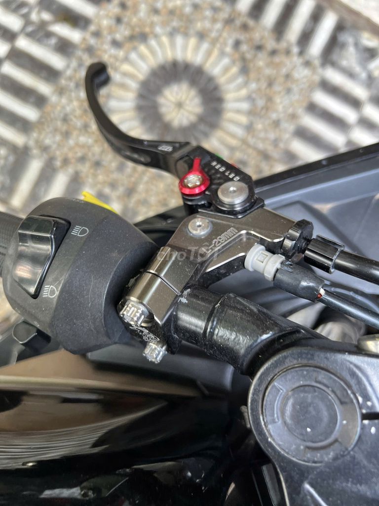 Suzuki GSX 2017 Đen Đỏ Zin. Mua bán Xe máy tại Huyện Trảng Bom Đồng Nai được đăng bởi phương hình 9