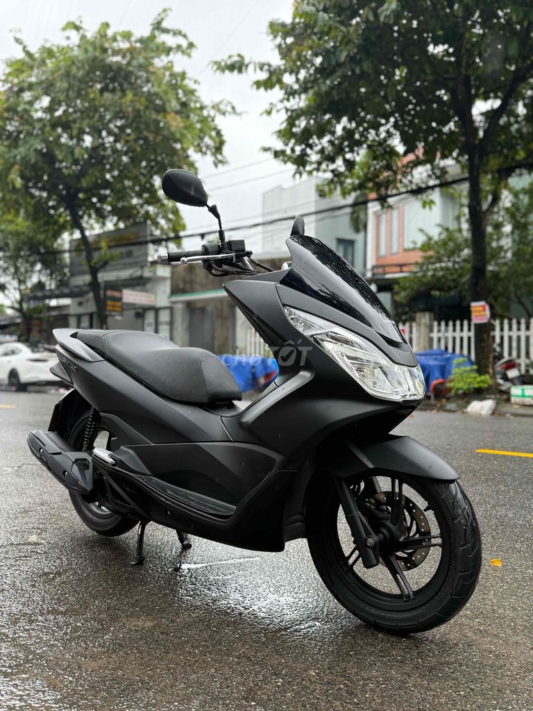Honda PCX 2017 SMARTKEY B.số 43 Góp trả trướv 6tr. Mua bán Xe máy tại Quận Liên Chiểu Đà Nẵng được đăng bởi Hòa Xe Máy Cũ hình 2