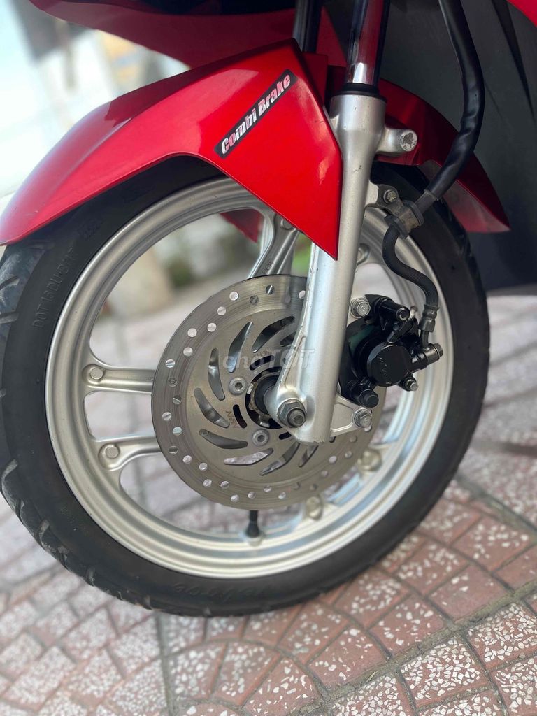 Honda Air Blade 2013 125 Đỏ đen. Mua bán Xe máy tại Quận Cái Răng Cần Thơ được đăng bởi CẦM ĐỒ TRUNG TÍN  hình 4